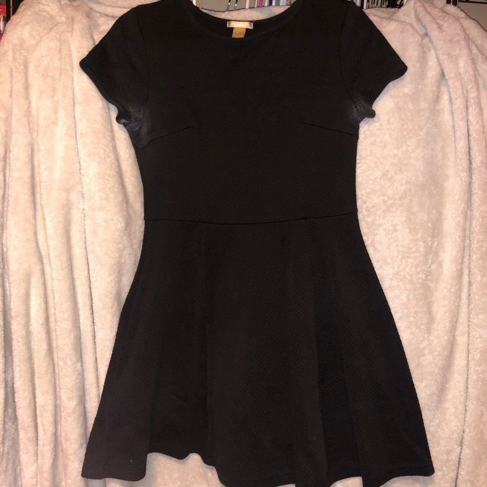 Forever 21 dress ✨